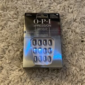 OPI xPRESS/ON Metallic Silver Nail Set
